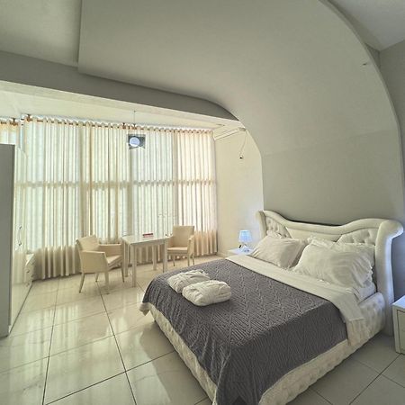 Grand Hotel Gjyshi Qerek Ngoại thất bức ảnh